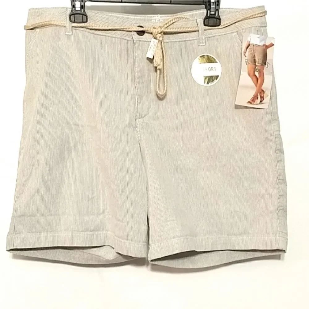 NWT Riders by lee midrise 6" short belt sz 18 M